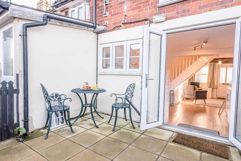 Button Cottage, Wickham Market ภายนอก รูปภาพ